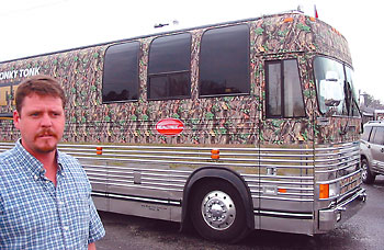 Camo Extremes custom bus