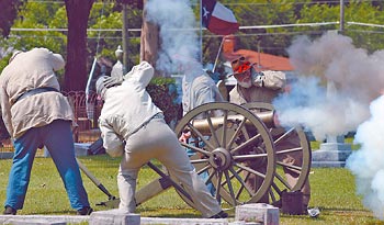 Andrewss Battery firing cannon salute